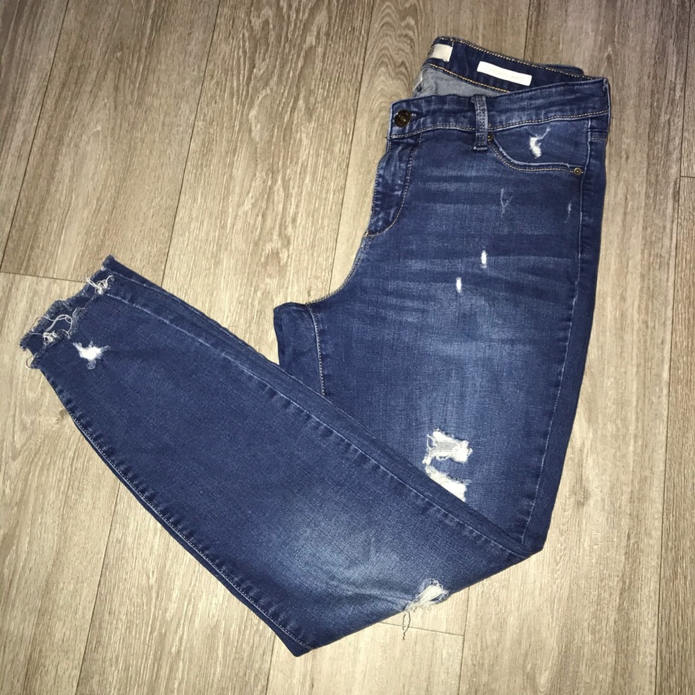 Vintage America Women’s Skinny Jeans - Dark Blue Distressed